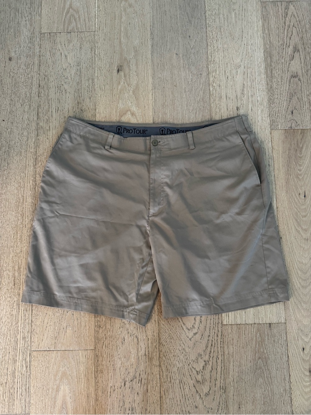 ProTour men’s khaki performance golf shorts size 40 stretch